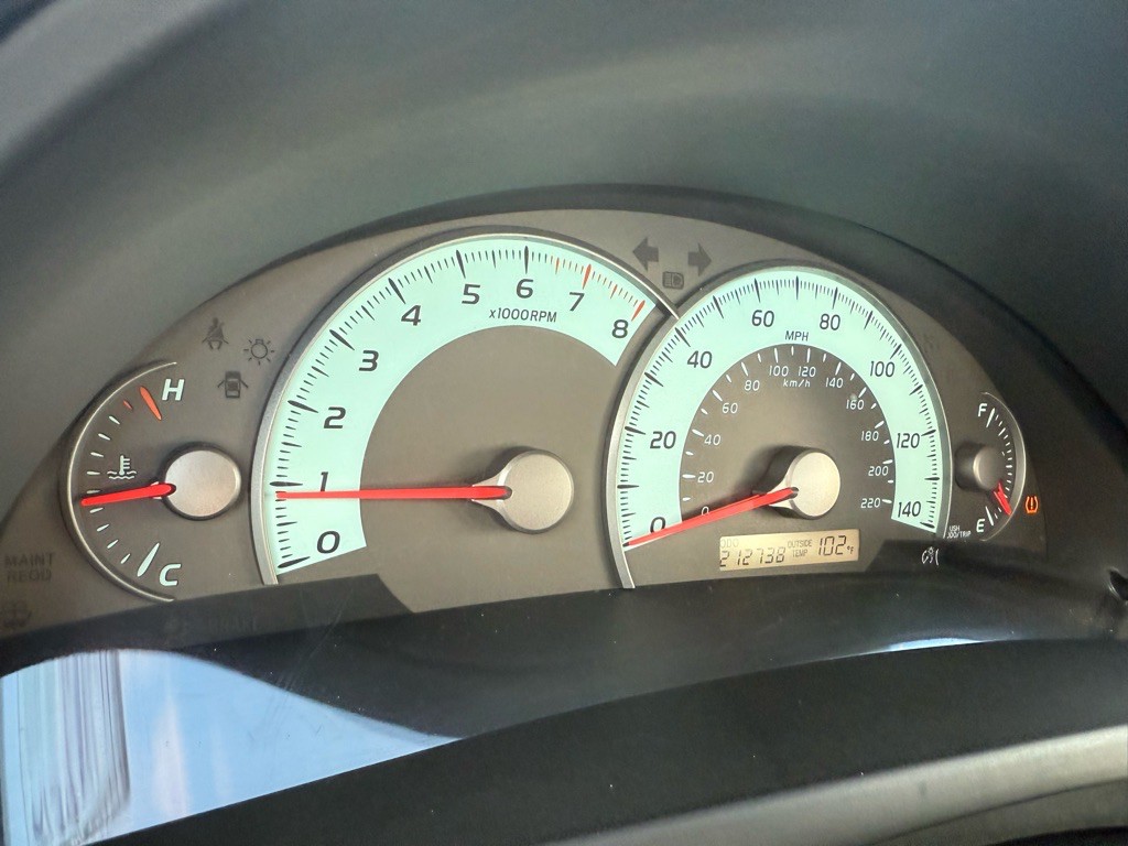 2009 Toyota Camry Image 21