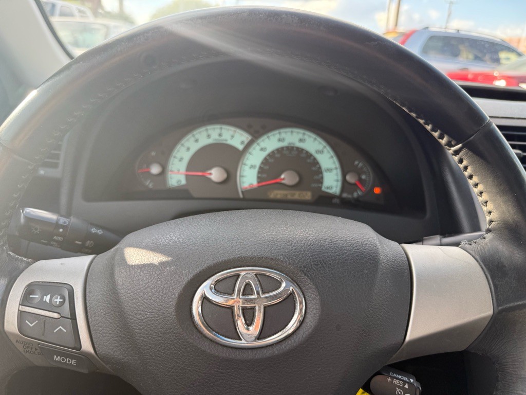 2009 Toyota Camry Image 24