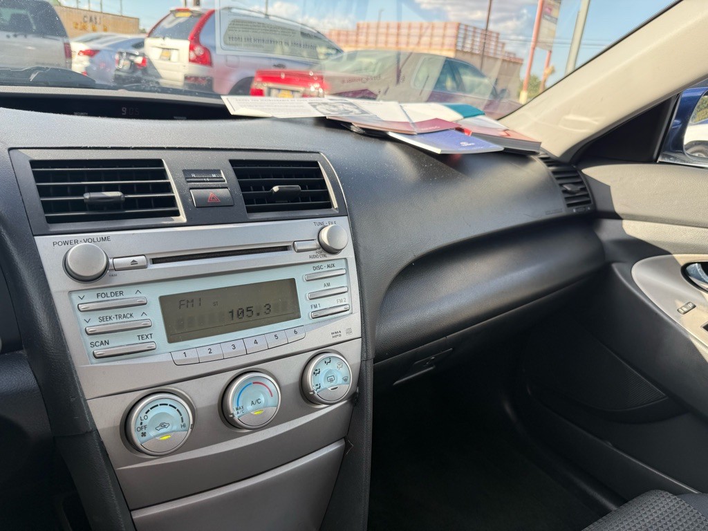 2009 Toyota Camry Image 30