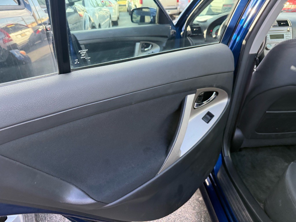 2009 Toyota Camry Image 36