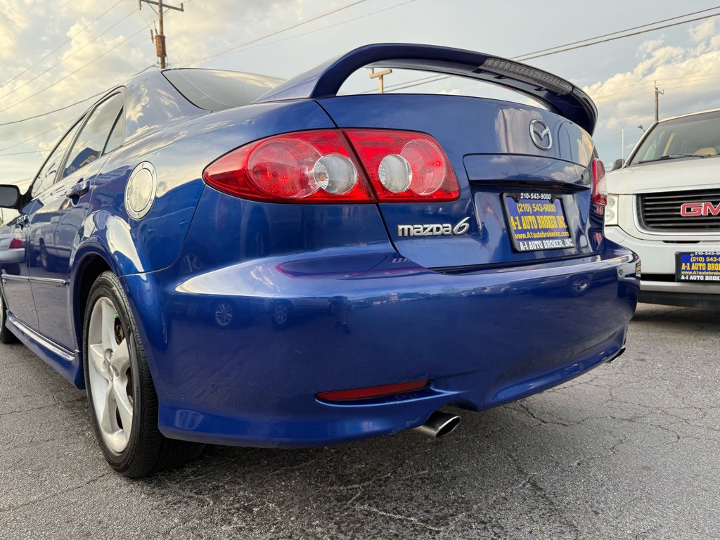 2003 Mazda Mazda6 Image 2
