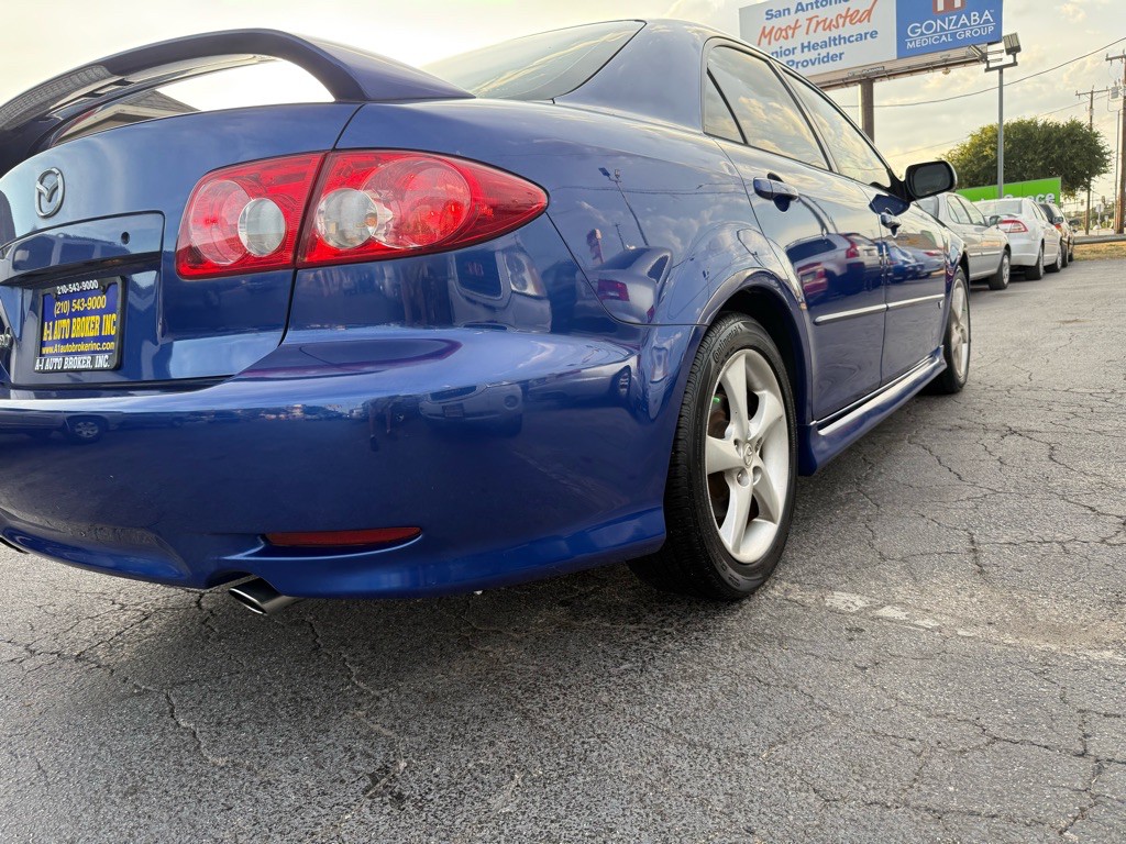 2003 Mazda Mazda6 Image 4