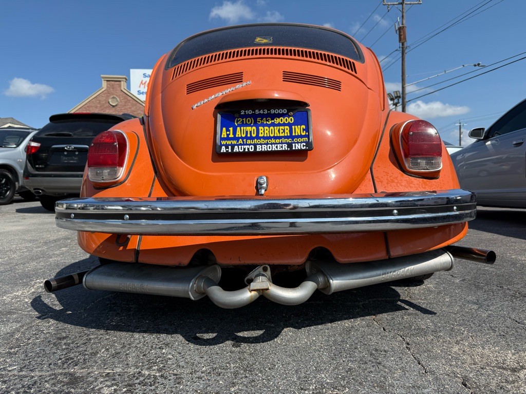 1971 Volkswagen Beetle Image 3