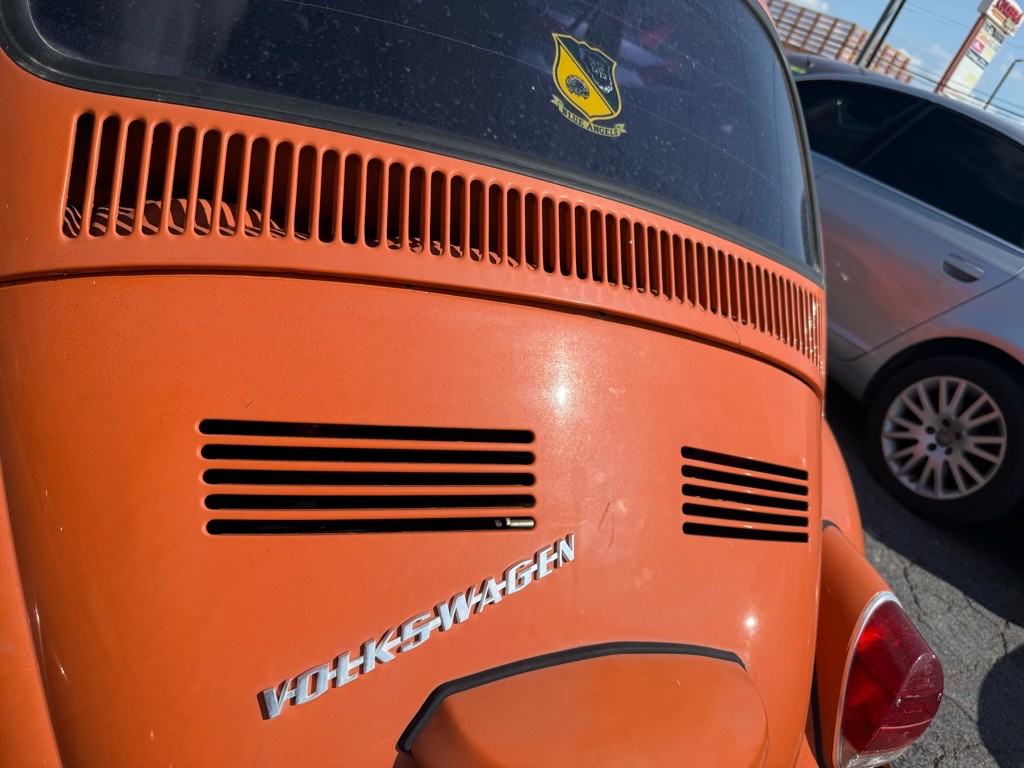 1971 Volkswagen Beetle Image 31