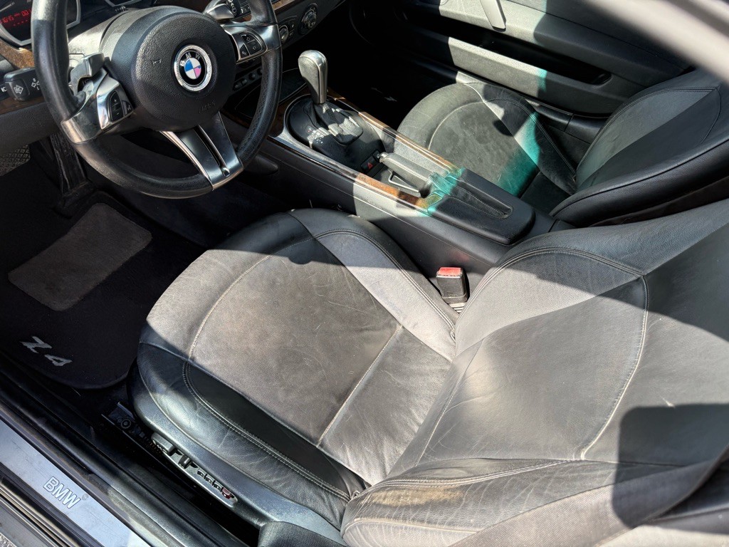 2007 BMW Z4 Image 12