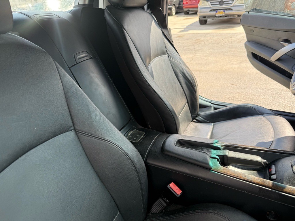 2007 BMW Z4 Image 28