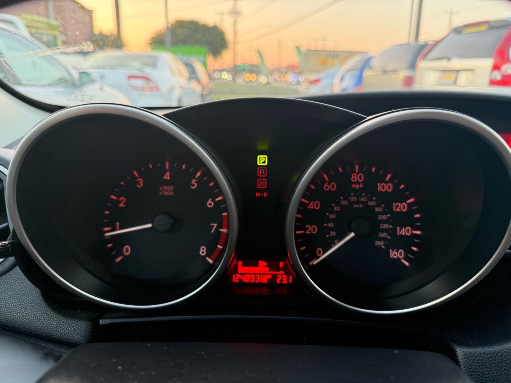 2010 Mazda Mazda3 Image 25