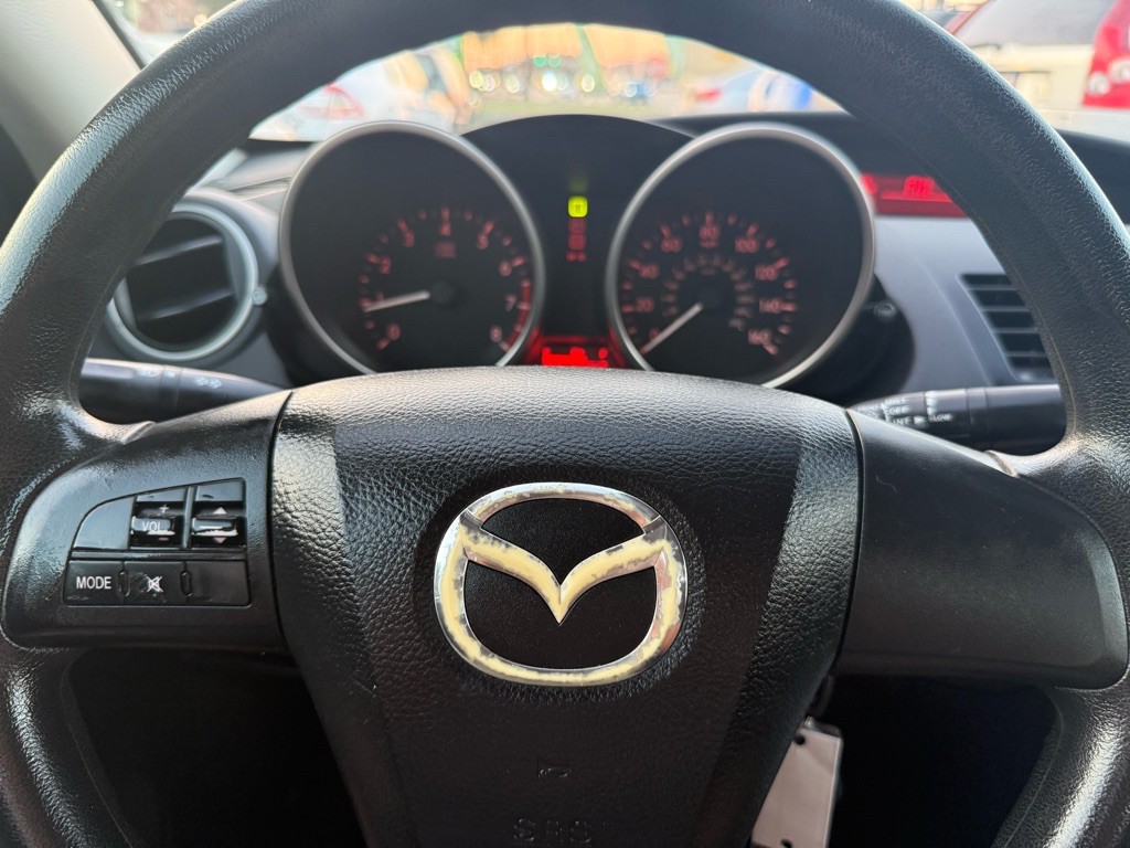 2010 Mazda Mazda3 Image 26