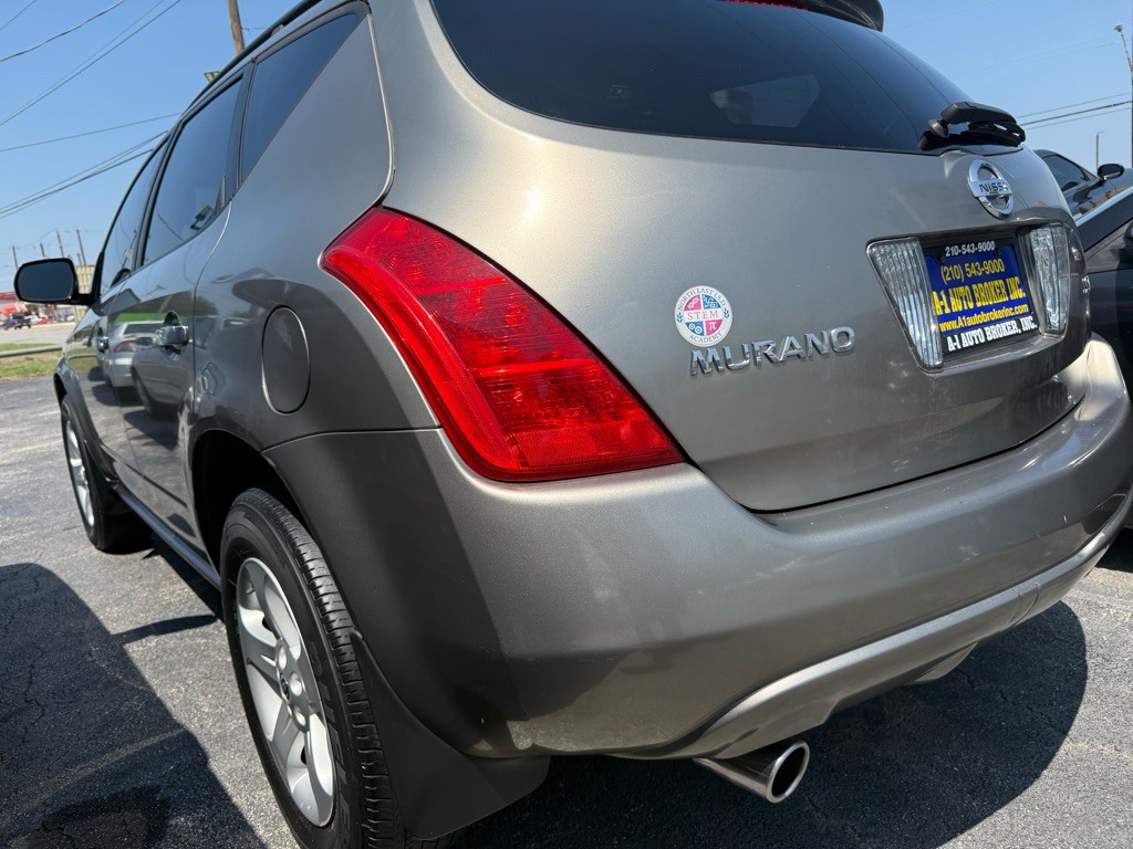 2004 Nissan Murano Image 2