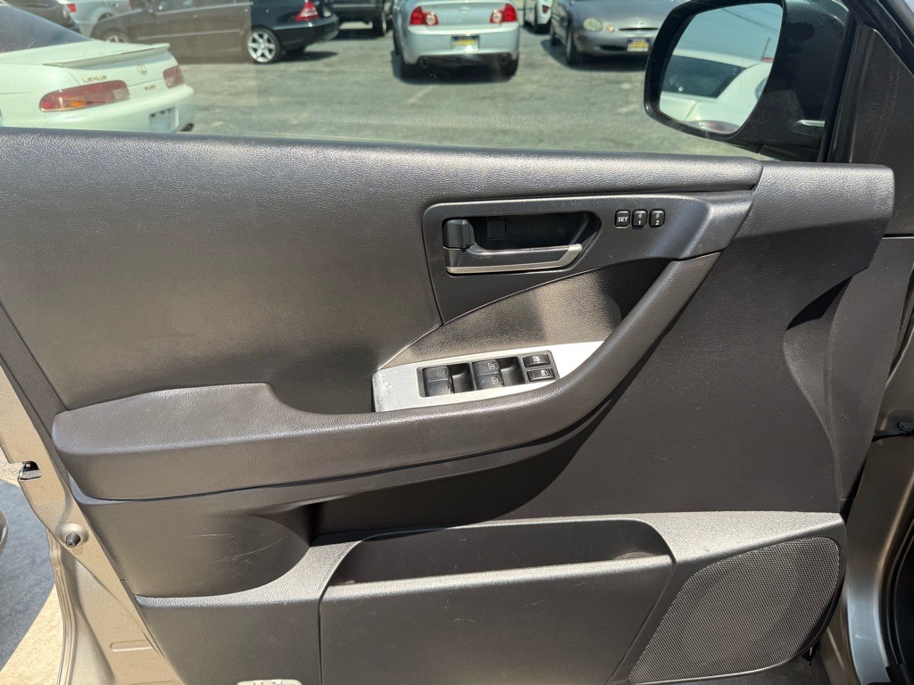 2004 Nissan Murano Image 13