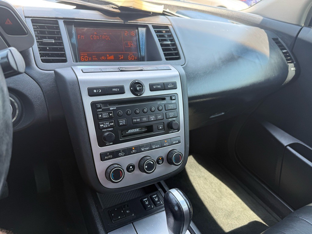 2004 Nissan Murano Image 24
