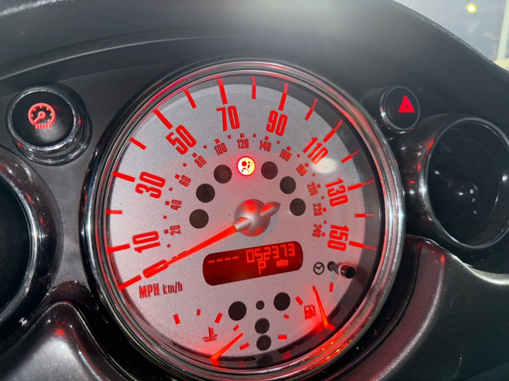 2006 MINI Cooper Image 35