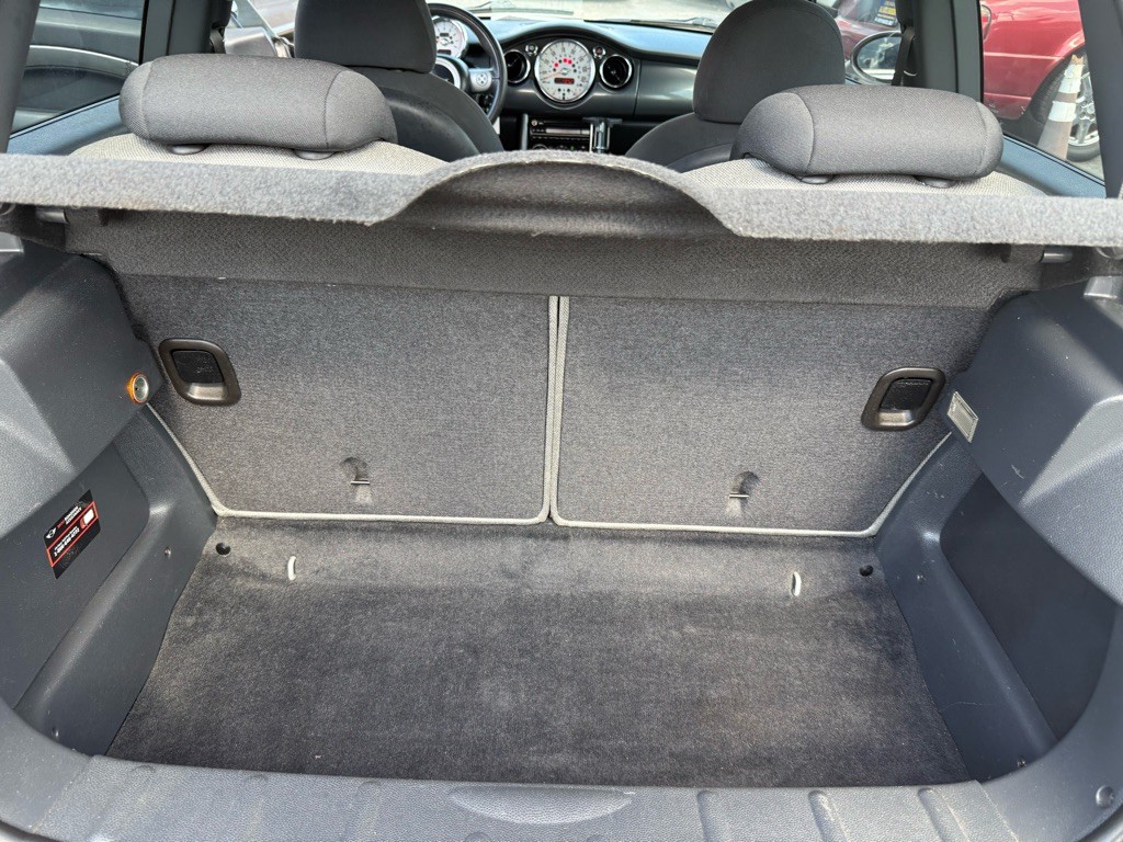 2006 MINI Cooper Image 48