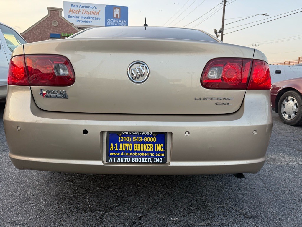 2006 Buick Lucerne Image 3