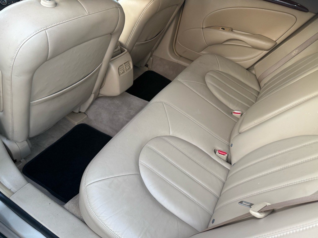 2006 Buick Lucerne Image 13