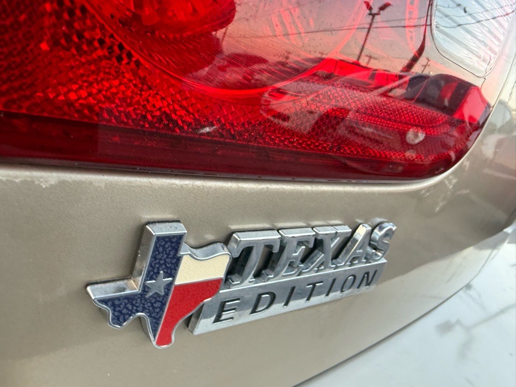 2006 Buick Lucerne Image 18