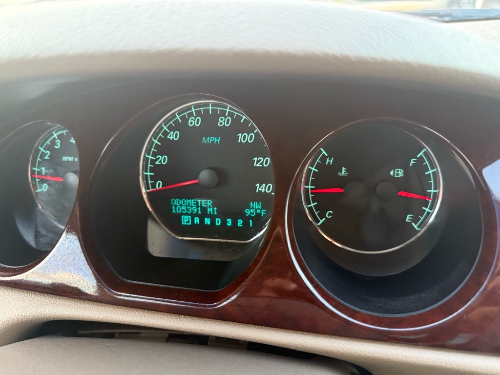 2006 Buick Lucerne Image 25