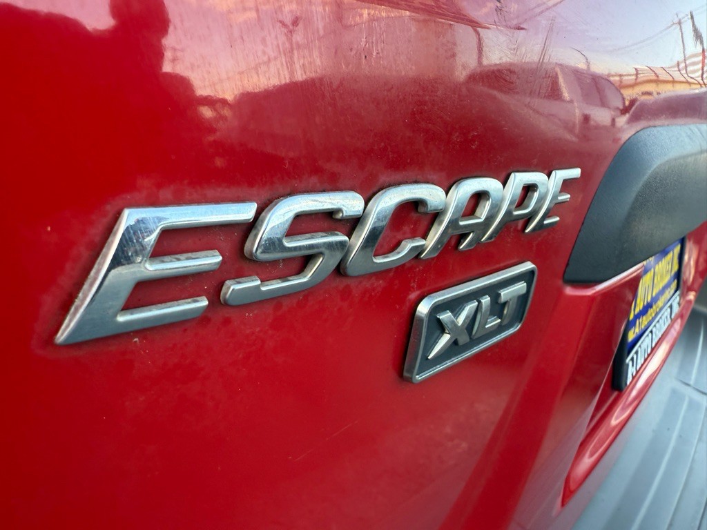2002 Ford Escape Image 23