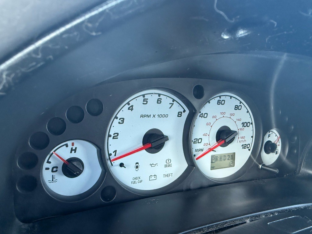 2002 Ford Escape Image 30
