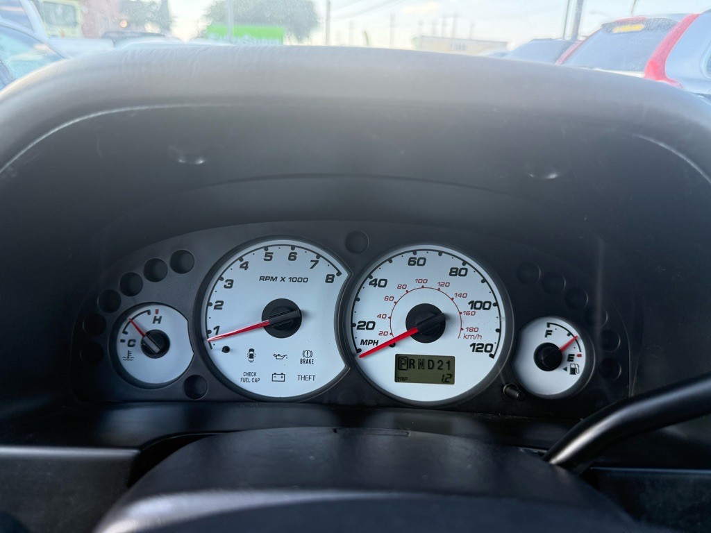 2002 Ford Escape Image 33