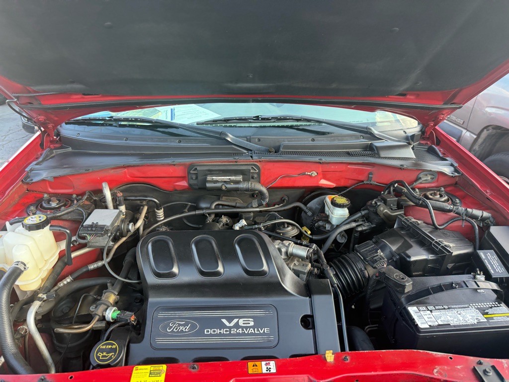 2002 Ford Escape Image 38