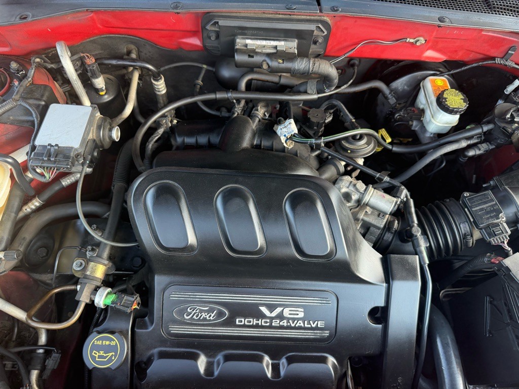 2002 Ford Escape Image 40
