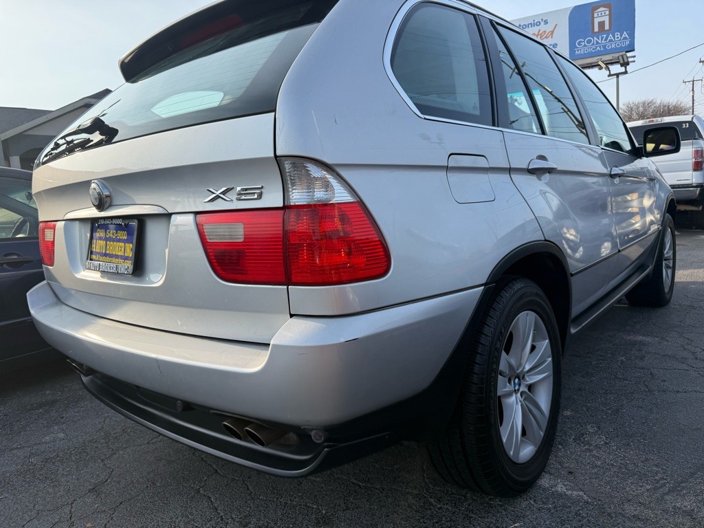 2006 BMW X5 Image 4