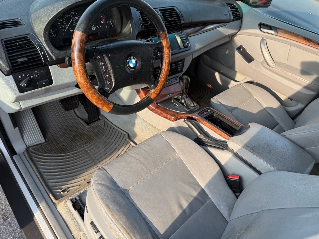 2006 BMW X5 Image 14