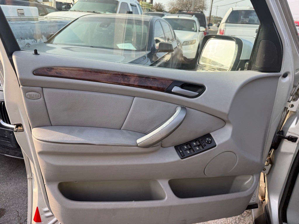 2006 BMW X5 Image 17