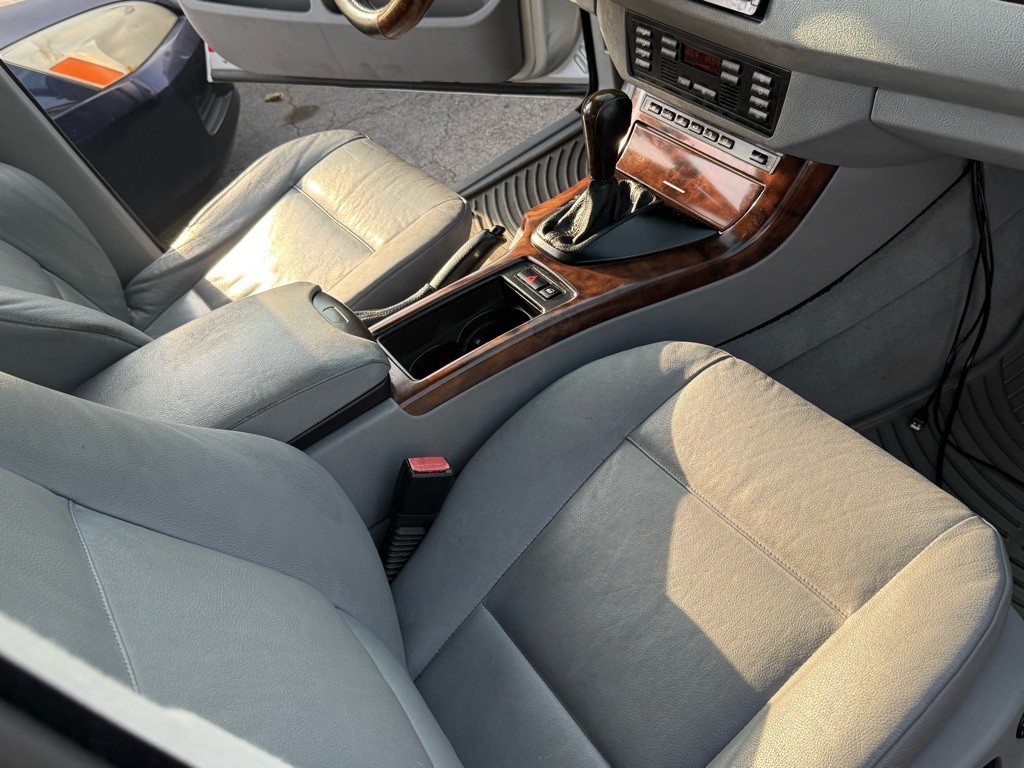 2006 BMW X5 Image 24