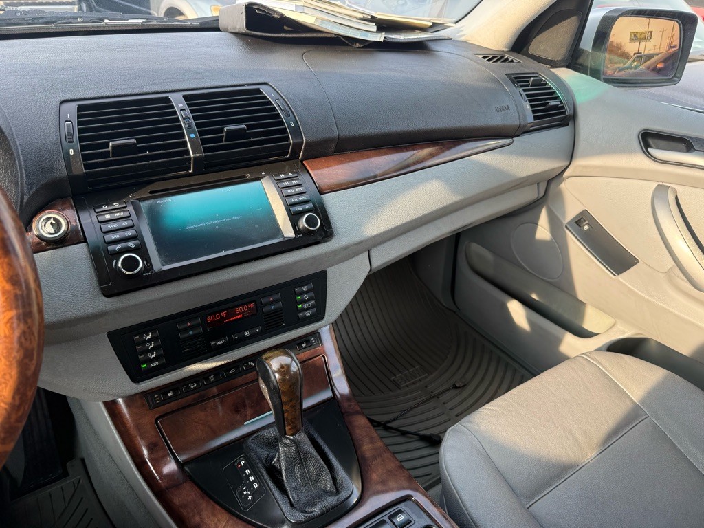 2006 BMW X5 Image 34