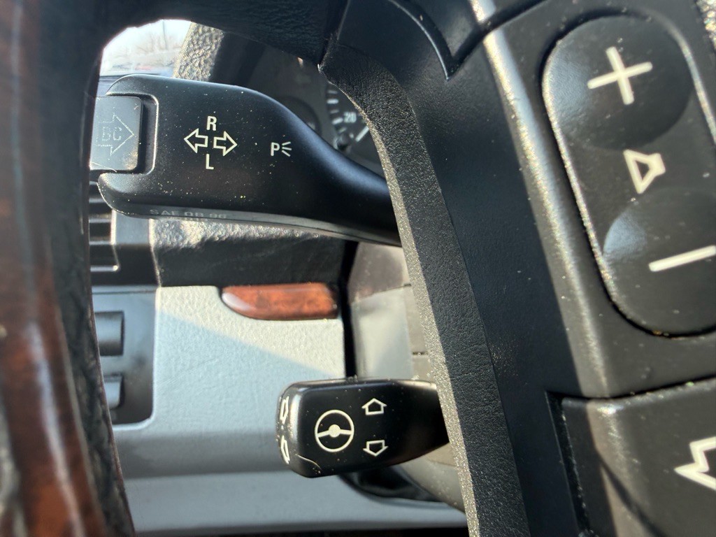 2006 BMW X5 Image 40