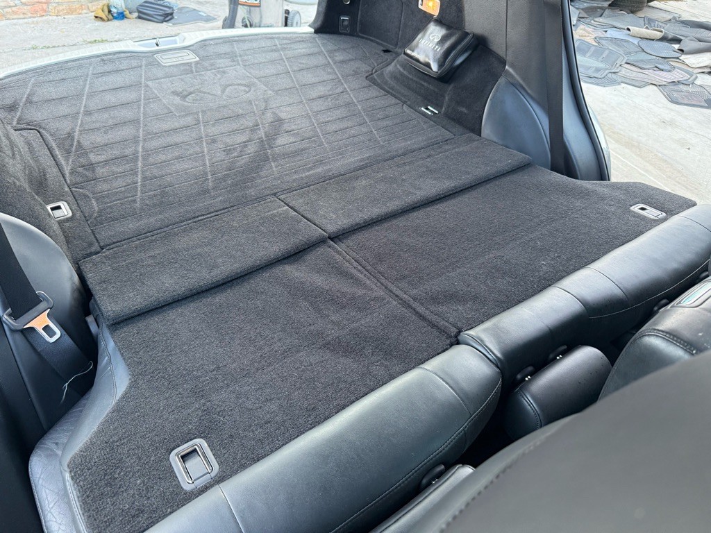 2006 INFINITI FX35 Image 7