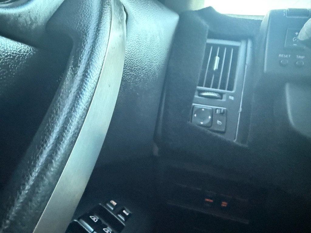 2006 INFINITI FX35 Image 21