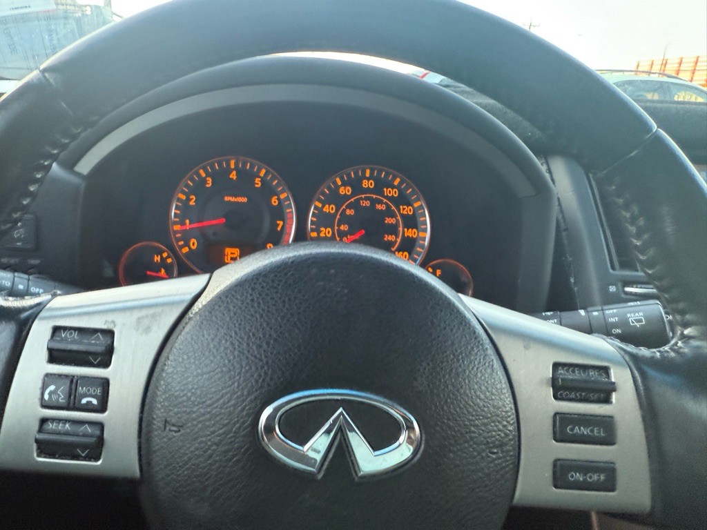 2006 INFINITI FX35 Image 23
