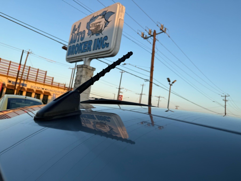 2006 INFINITI FX35 Image 30