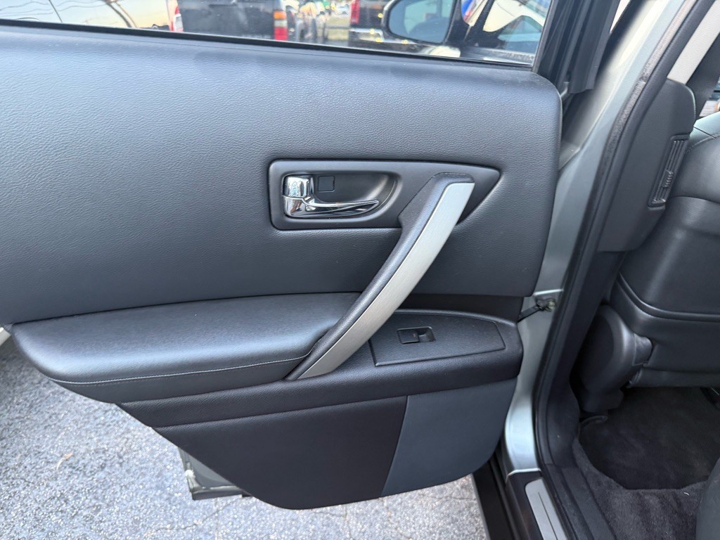 2006 INFINITI FX35 Image 42