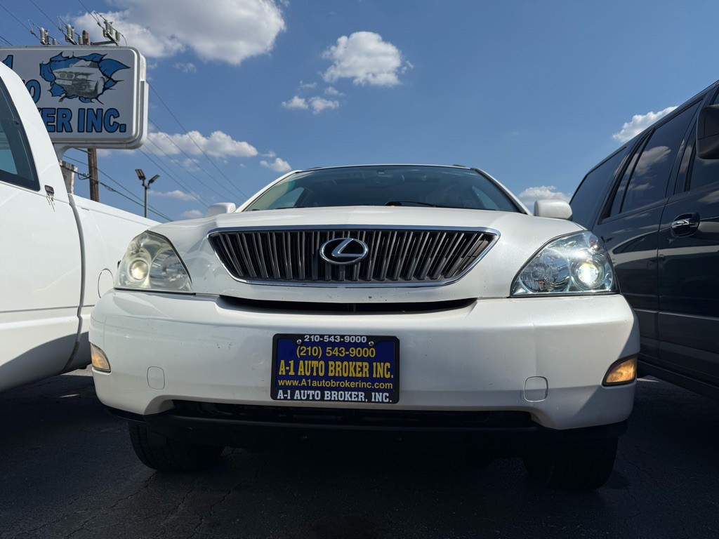 2004 Lexus RX Image 6