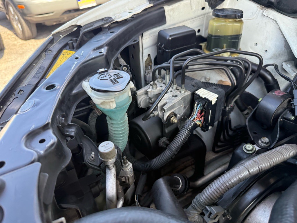 2004 Lexus RX Image 12