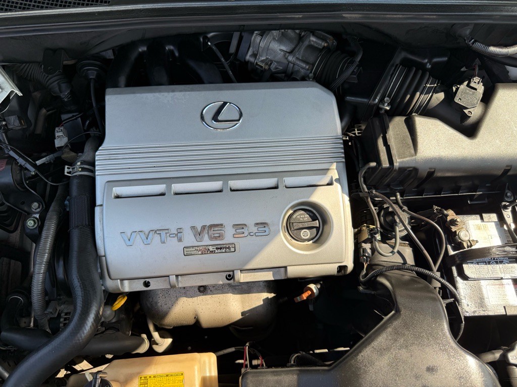 2004 Lexus RX Image 14