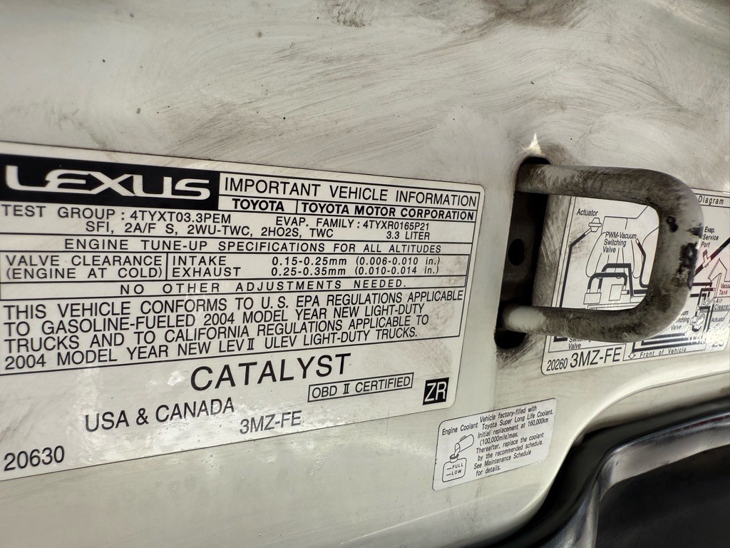 2004 Lexus RX Image 15