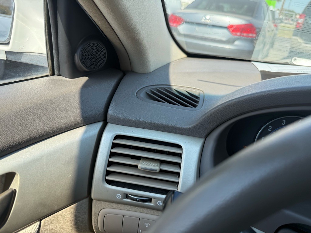 2008 Kia Optima Image 13