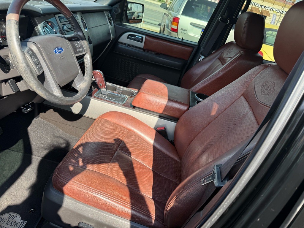 2008 Ford Expedition Image 10