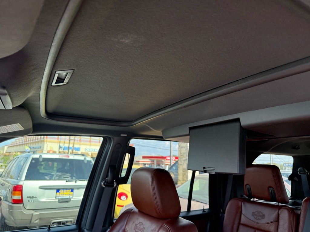2008 Ford Expedition Image 16