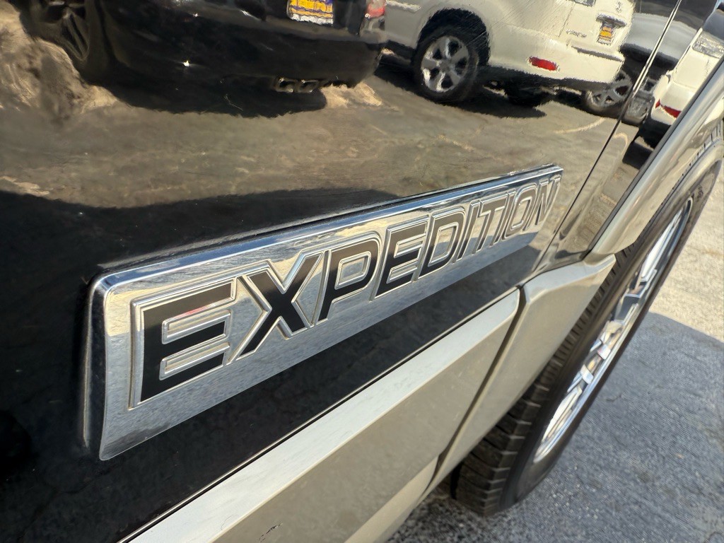 2008 Ford Expedition Image 30
