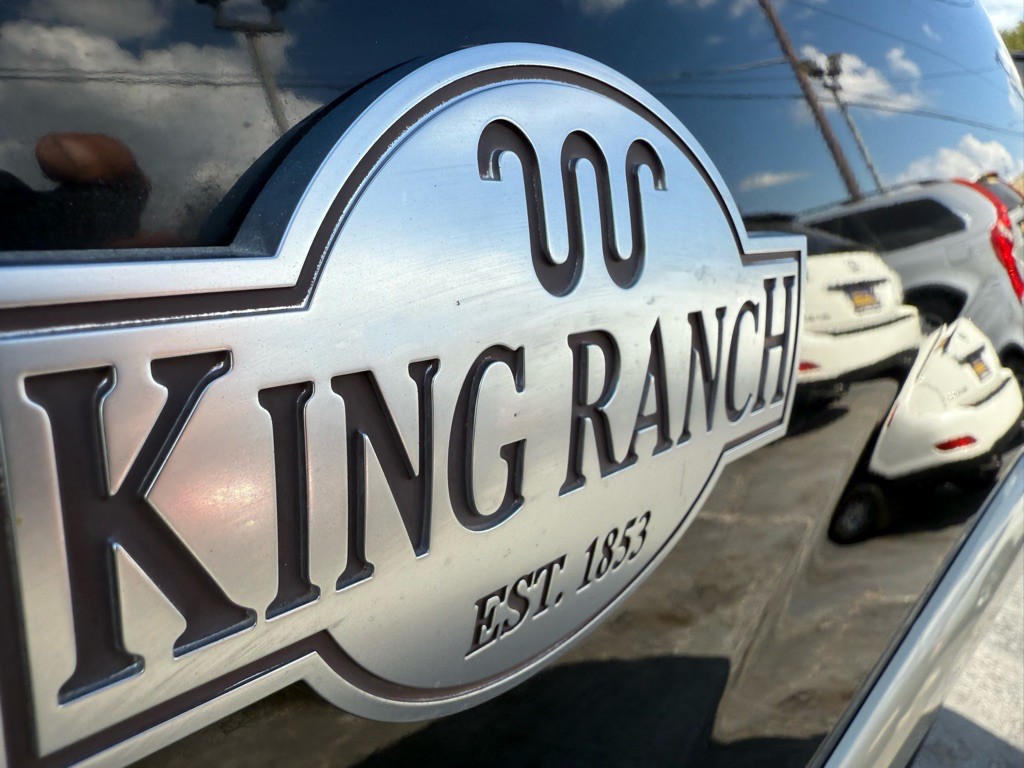 2008 Ford Expedition Image 32