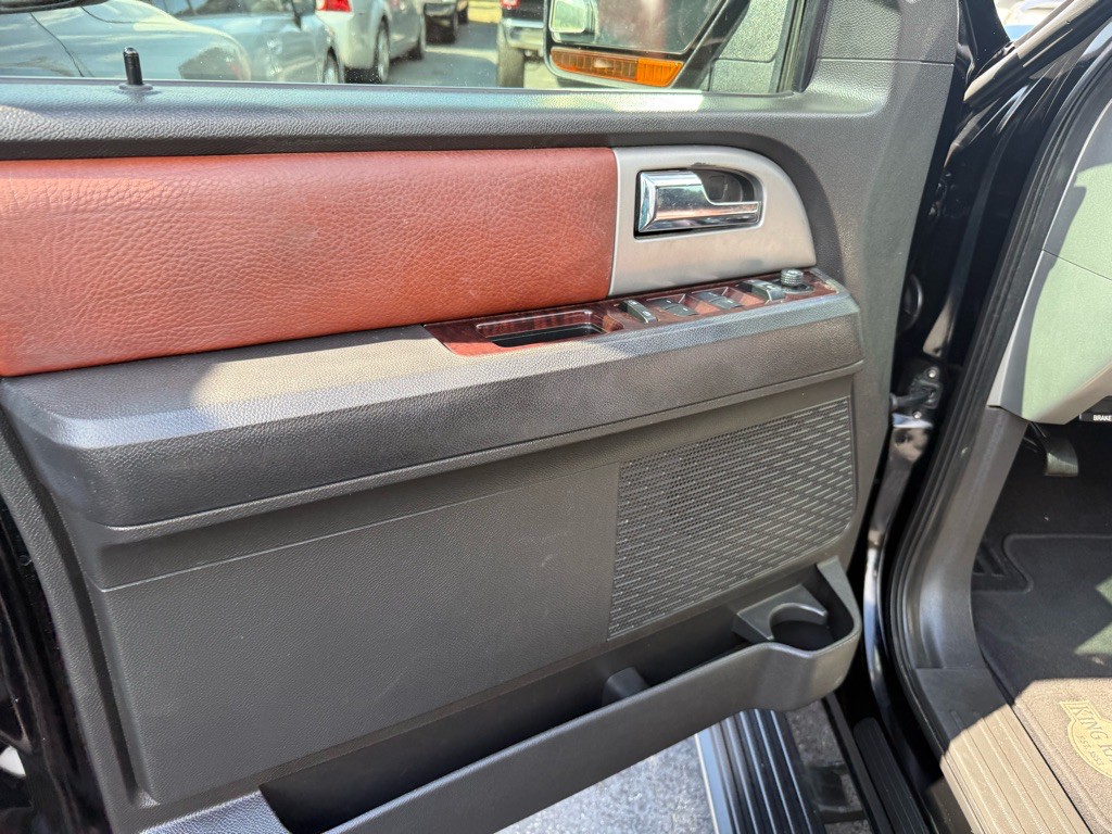 2008 Ford Expedition Image 56