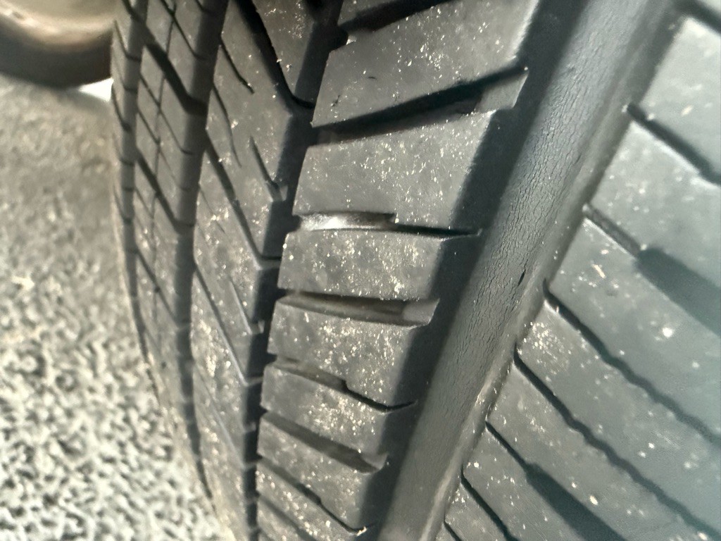 2004 Volvo V40 Image 24