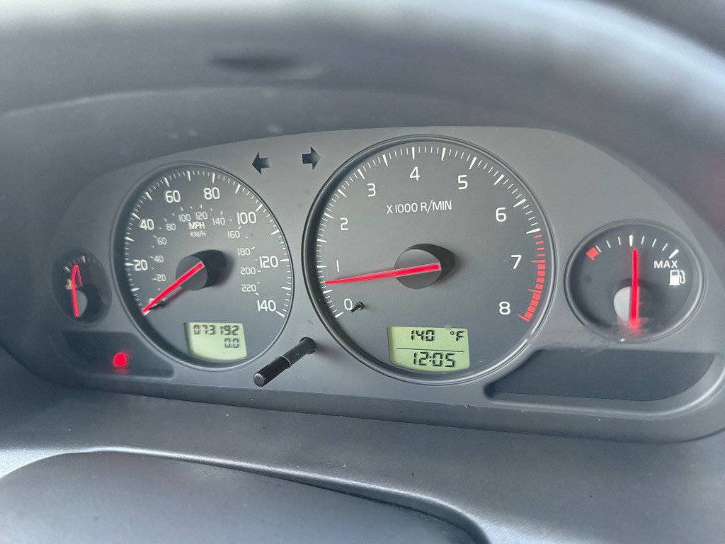 2004 Volvo V40 Image 37