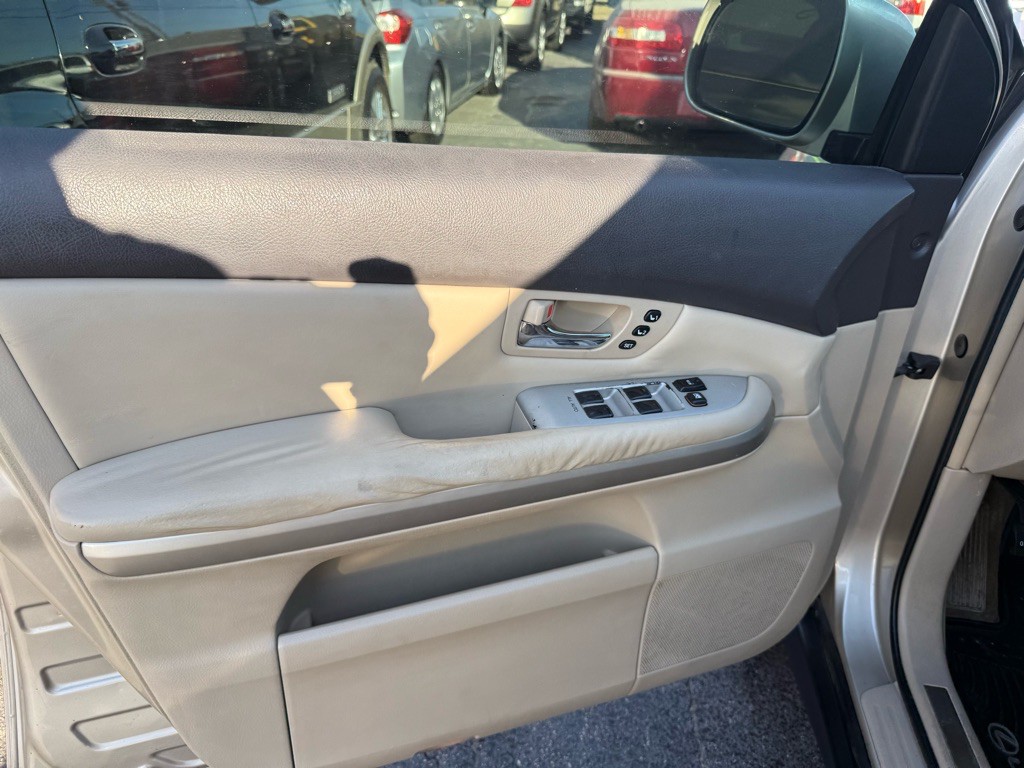 2006 Lexus RX Image 12